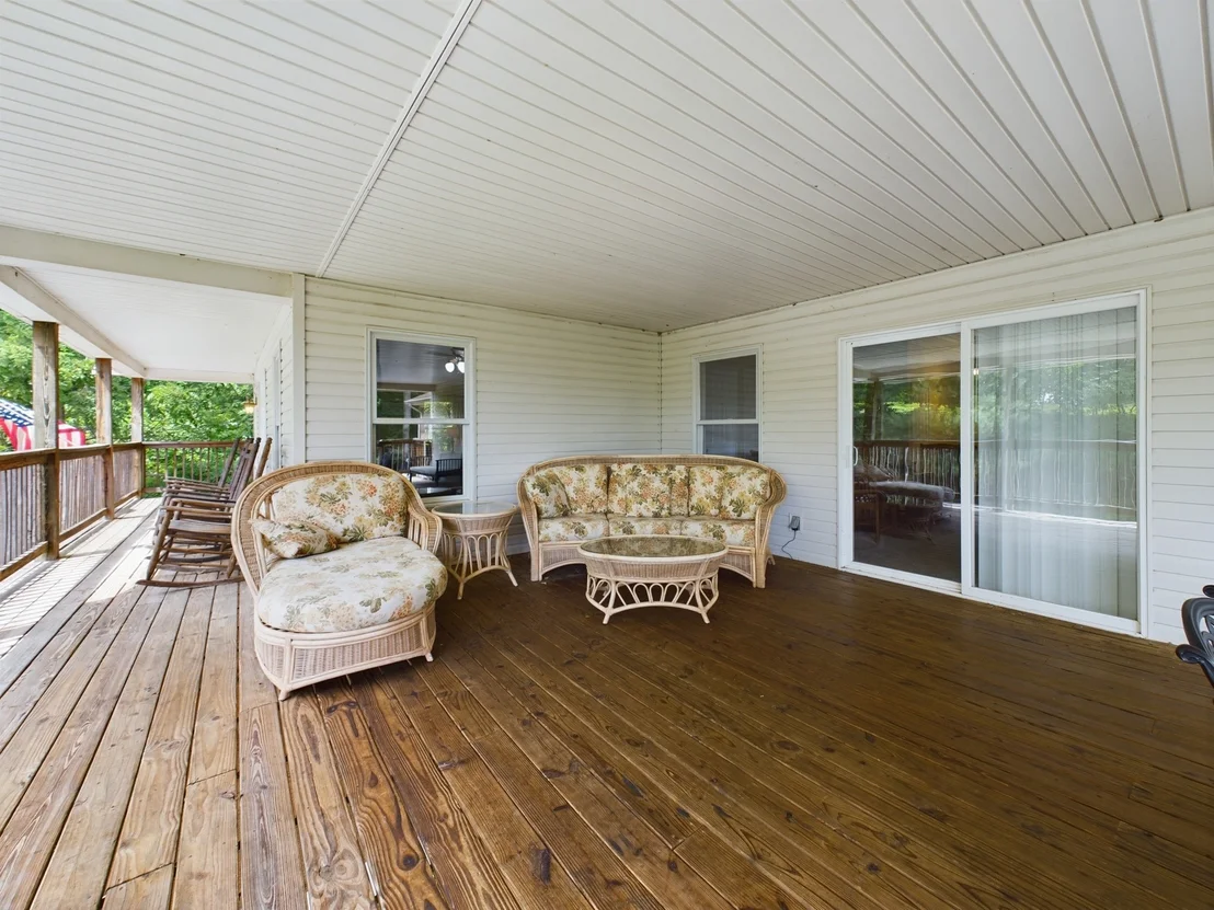 Photo of 73 Mingo Dr