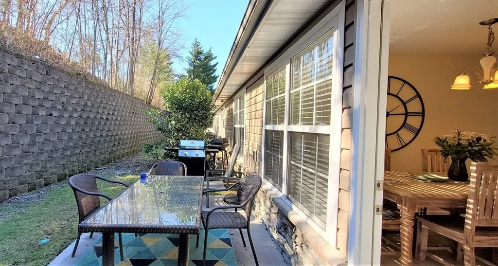 Photo of 321 Meriwether Way