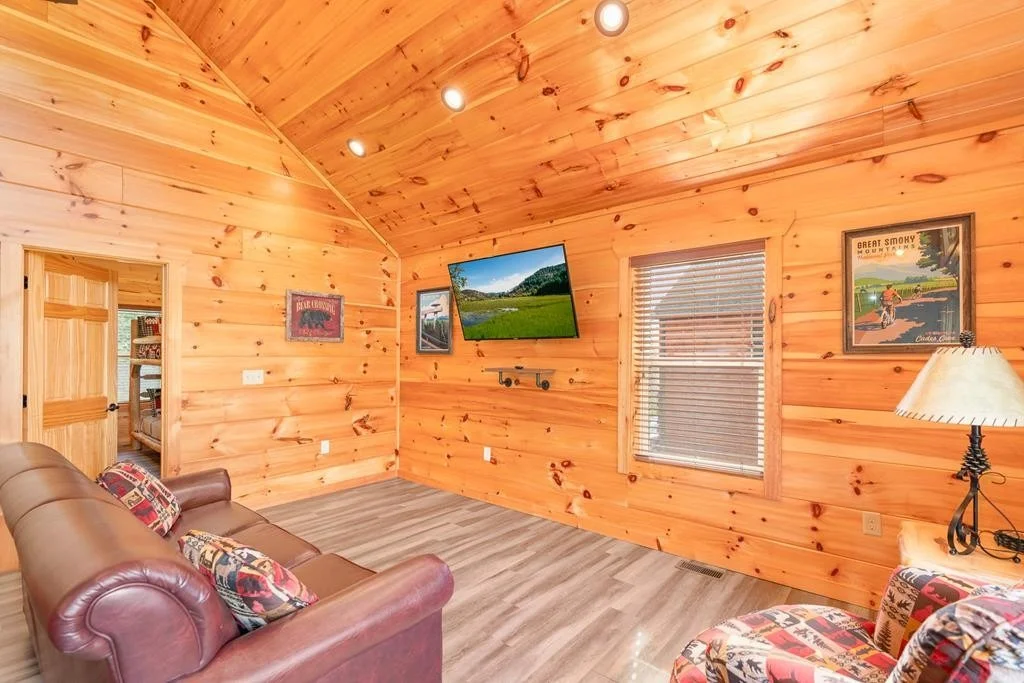 Photo of 1112 N Trail Drive