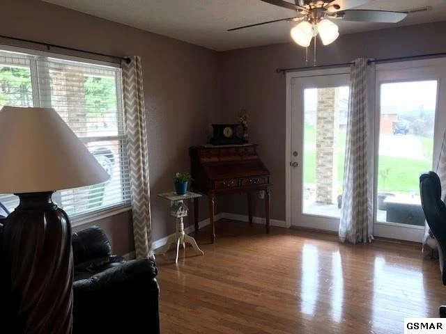 Photo of 619 Southview Circle