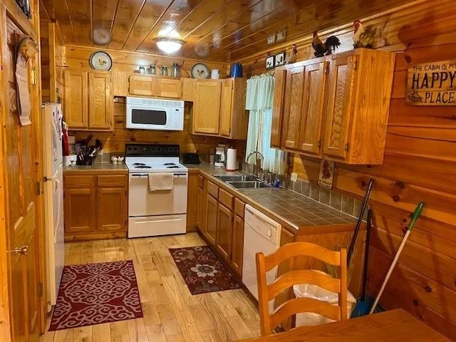 Photo of 2157 Red Bud Road