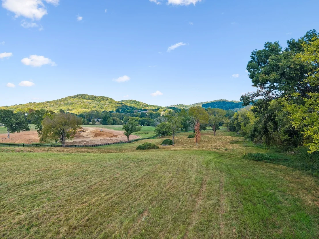Photo of 1025 Tulloss Rd