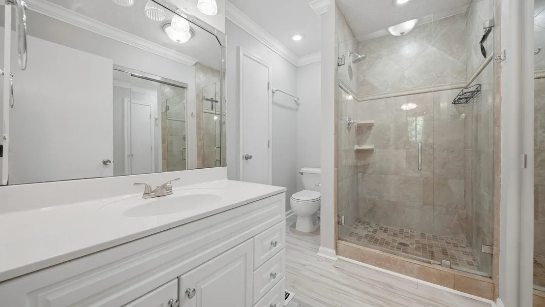 Photo of 8319 Oak Drive