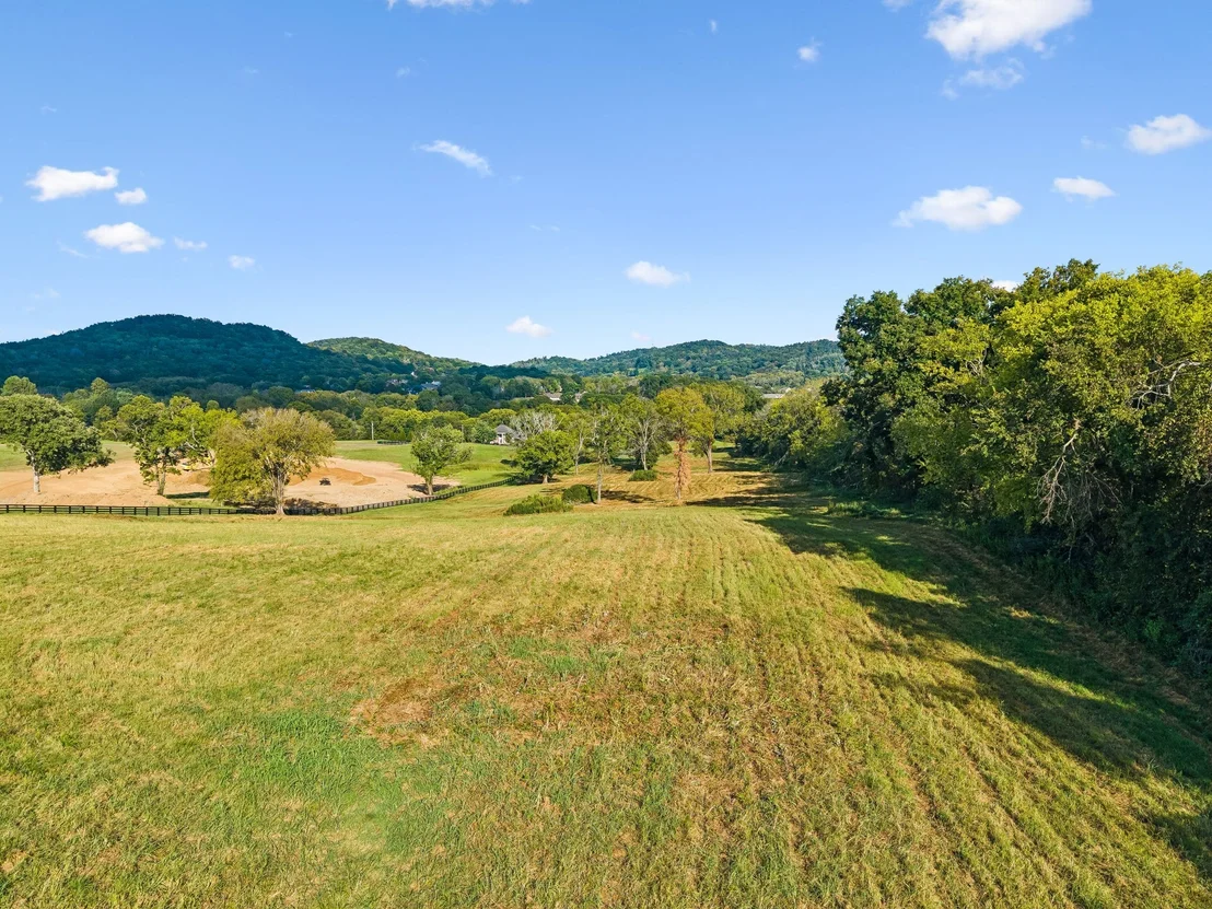 Photo of 1025 Tulloss Rd