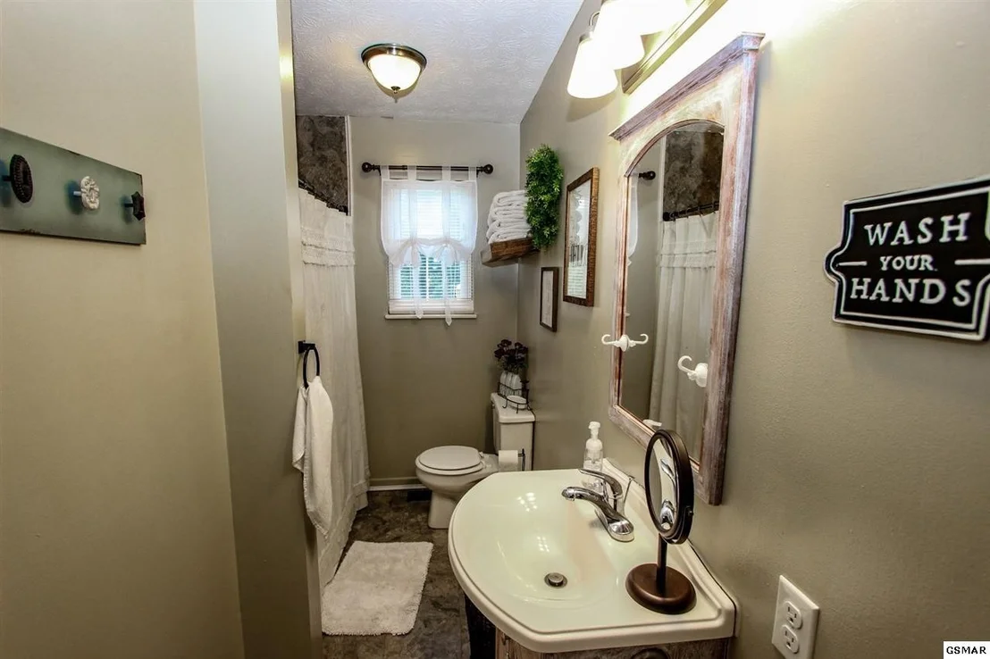 Photo of 179 Brookview Drive