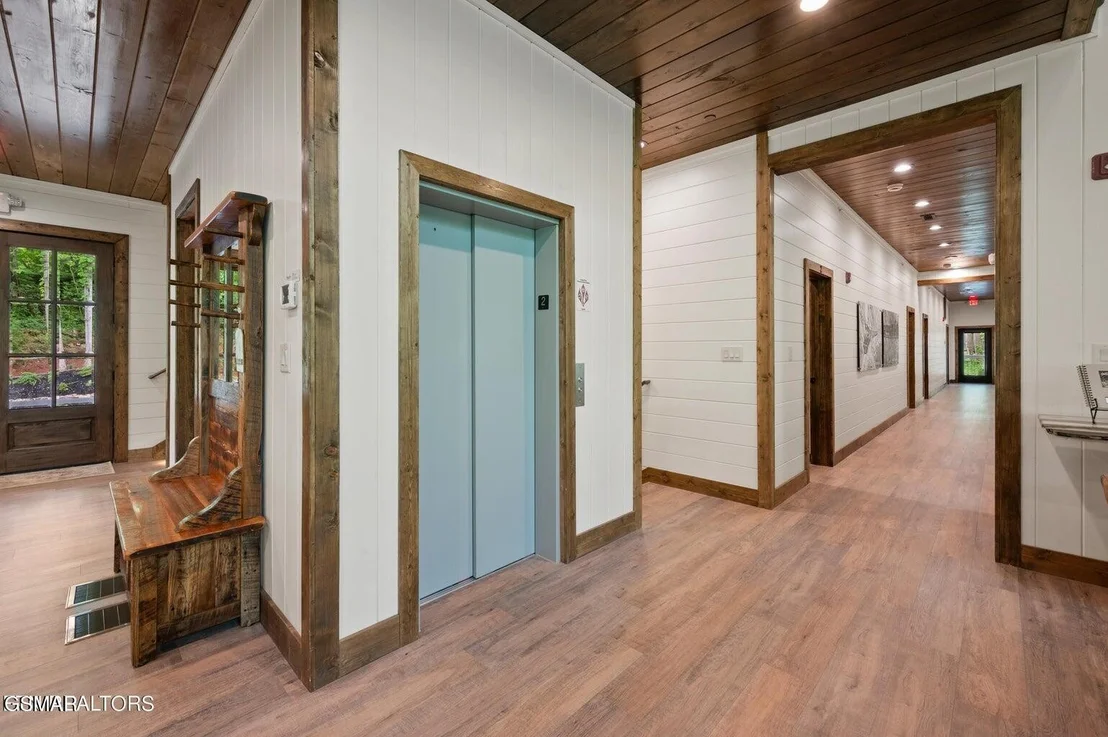 Photo of 281 Loop Road