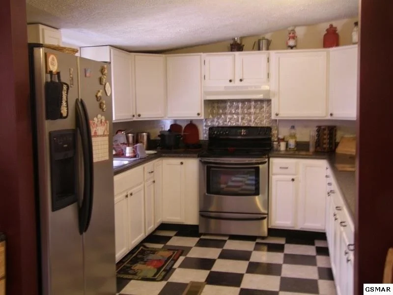 Photo of 3240 Grove Road