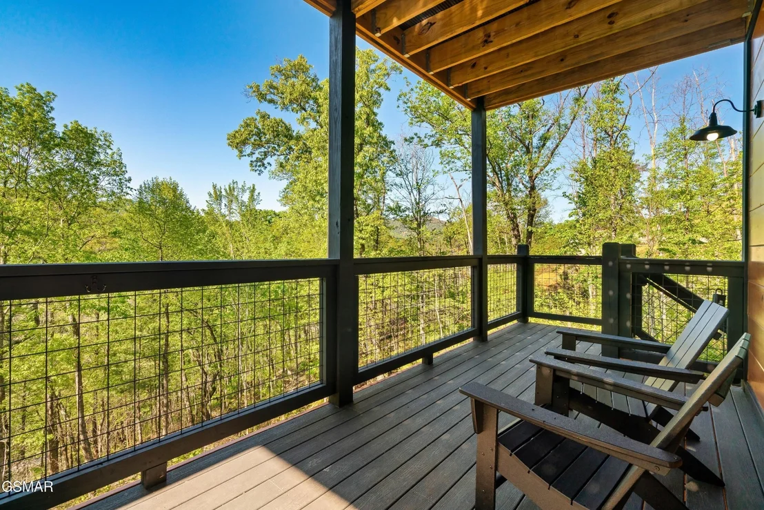 Photo of 2320 Headrick Lead