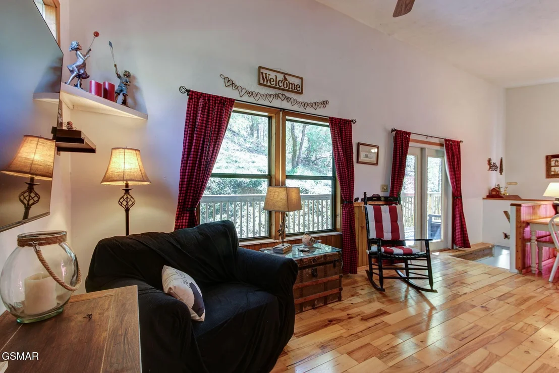Photo of 1115 Darvan Way