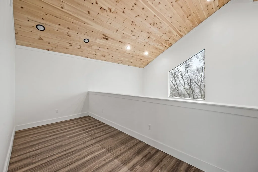 Photo of 414 Compass Point Way