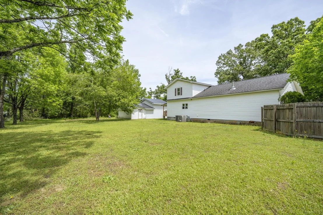 Photo of 715 PINHOOK DR