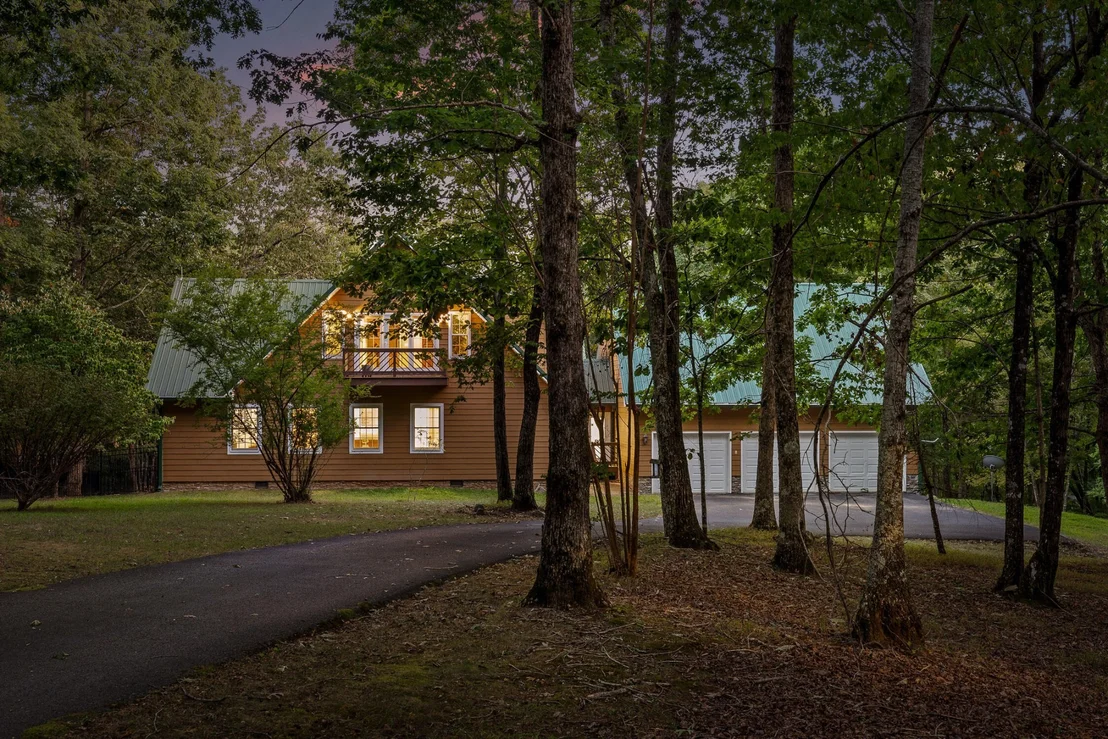 Photo of 68 Bluff View Drive
