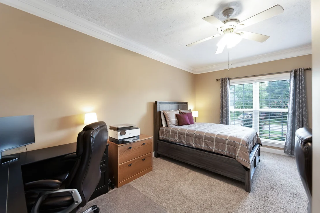 Photo of 10 Bentwillow Cv