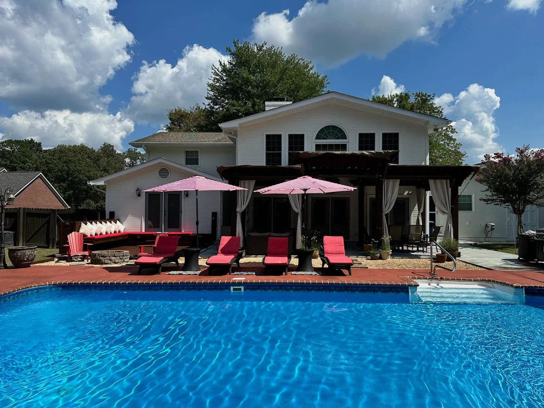 Photo of 801 Thomas Avenue