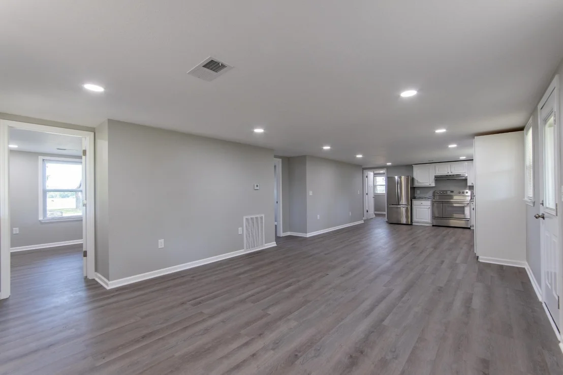 Photo of 1495 SEATON LOOP RD