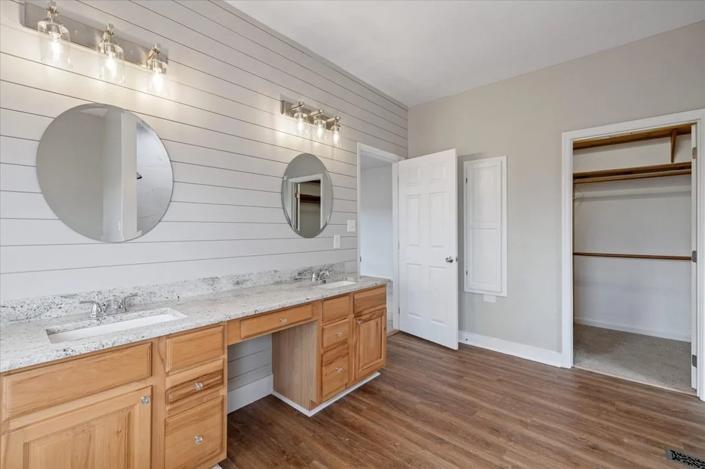 Photo of 1044 Shadow Ridge Drive