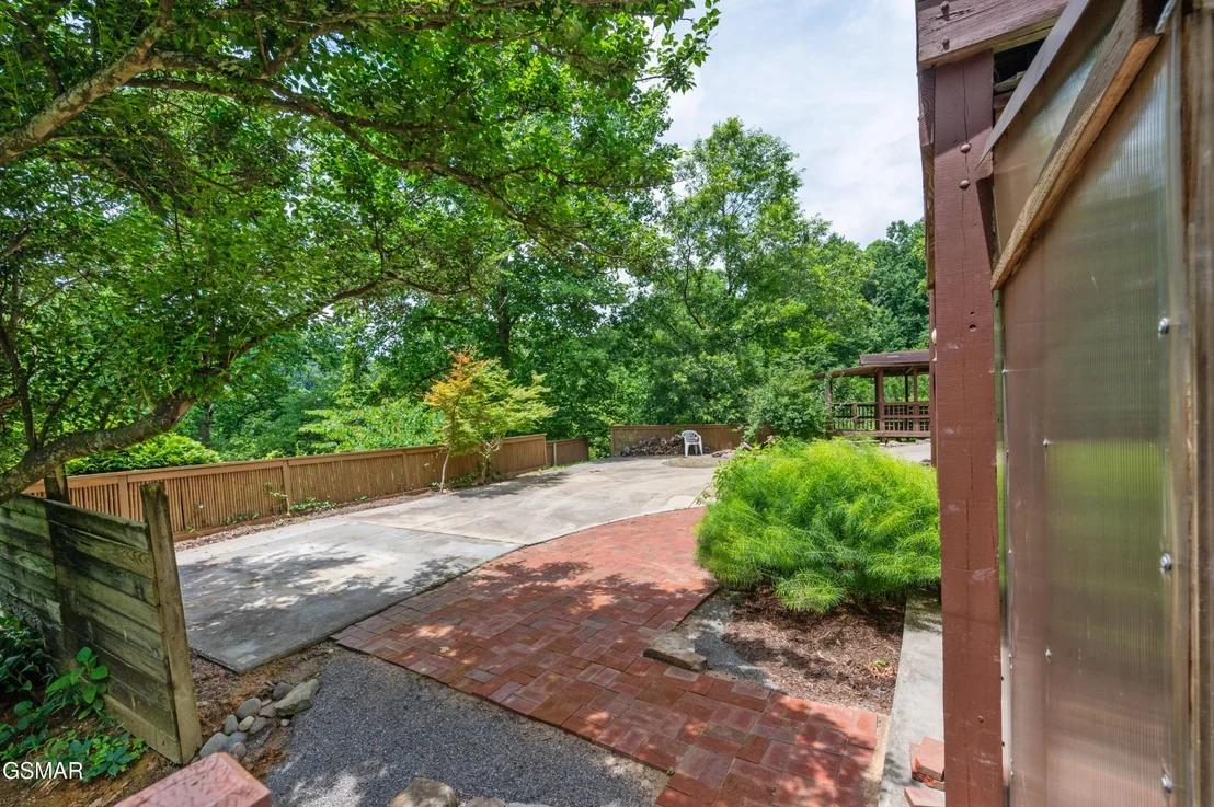 Photo of 2369 Goldrush Road