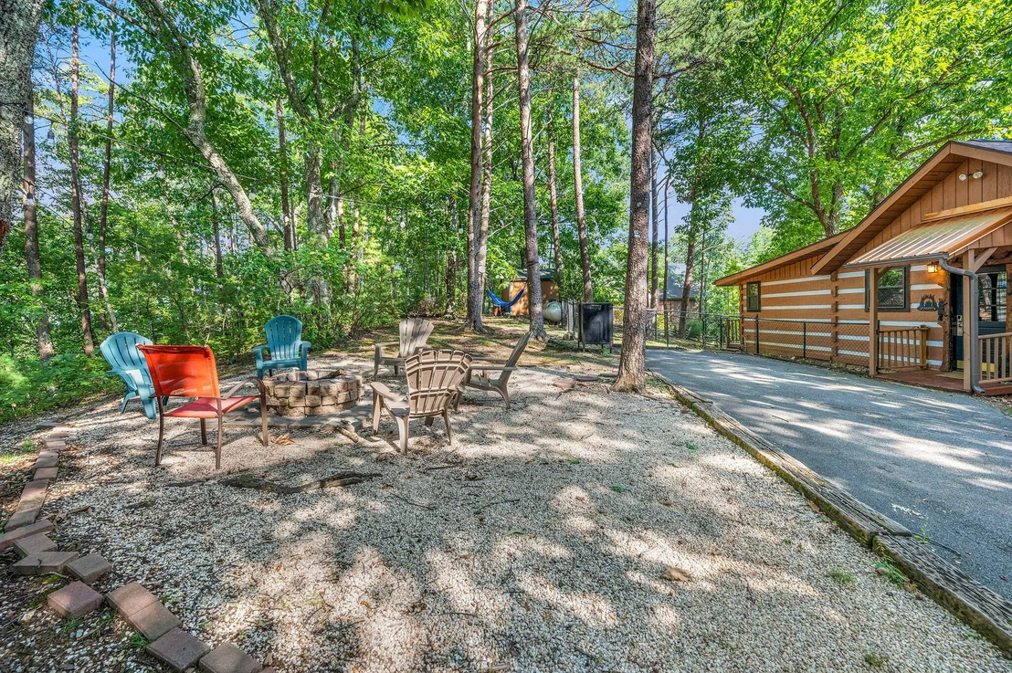 Photo of 1839 Ridgecrest Drive