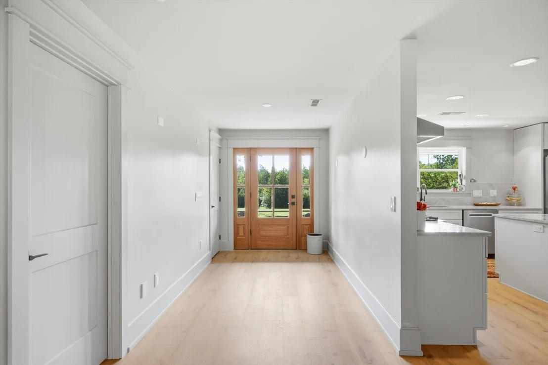 Photo of 965 Lofton Lane