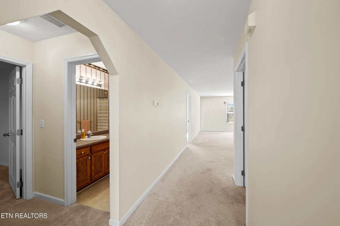 Photo of 3065 Shaconage Tr