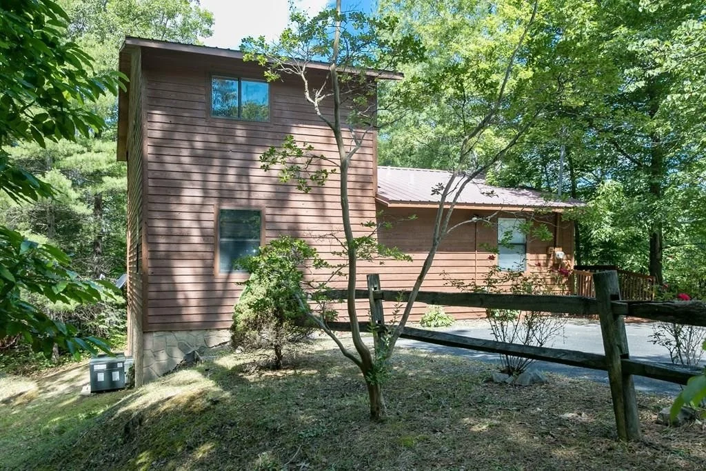 Photo of 1735 Austin View Way