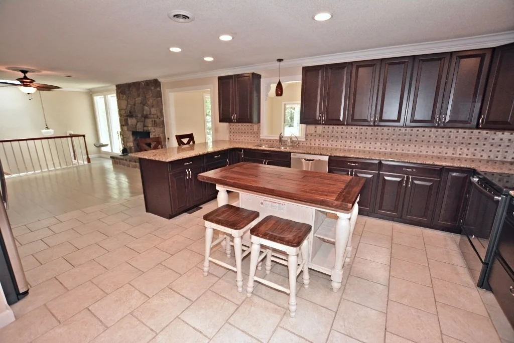 Photo of 1701 White Oak Drive