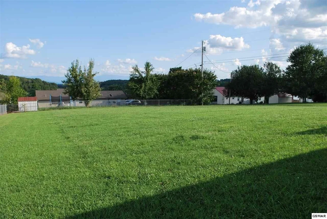 Photo of 604 Ross Drive