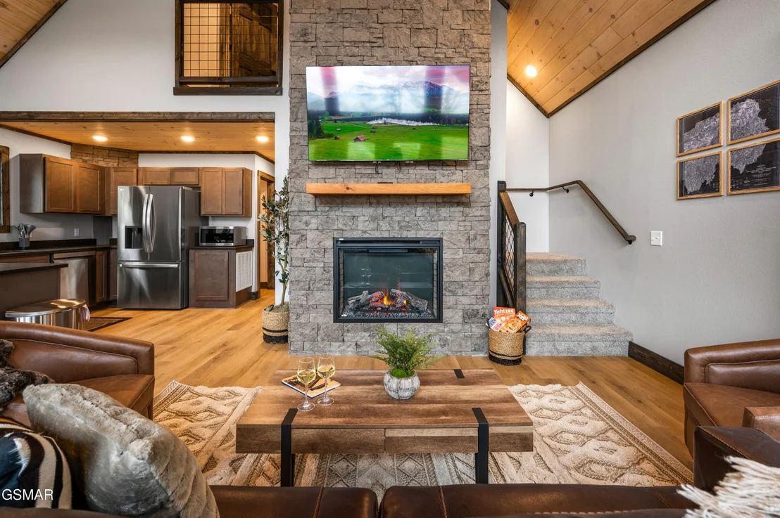 Photo of 2937 Bear Mountain Lane