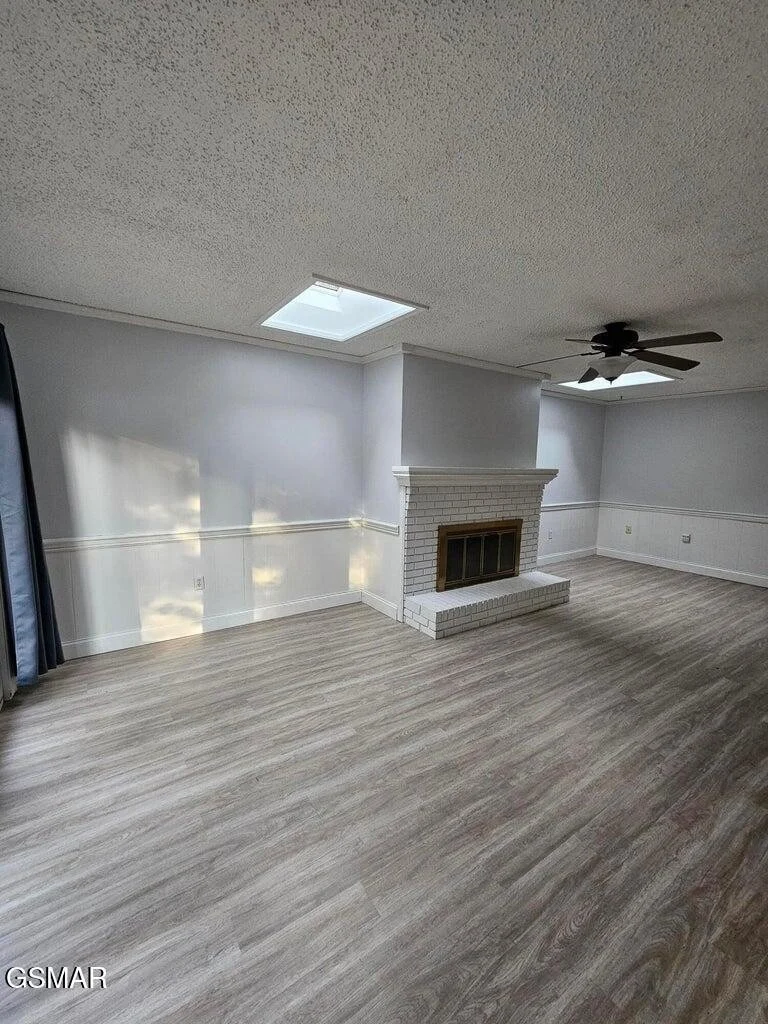Photo of 716 White Oak Circle
