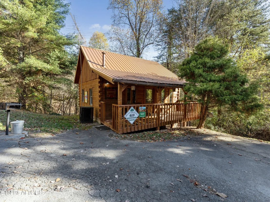Photo of 1083 Bryan View Rd