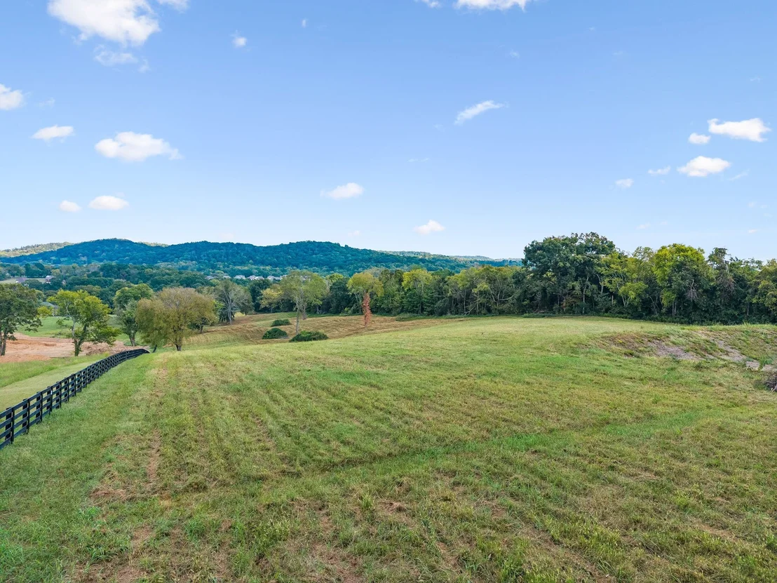 Photo of 1025 Tulloss Rd