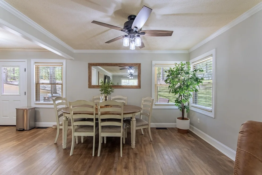 Photo of 180 HORNER DR