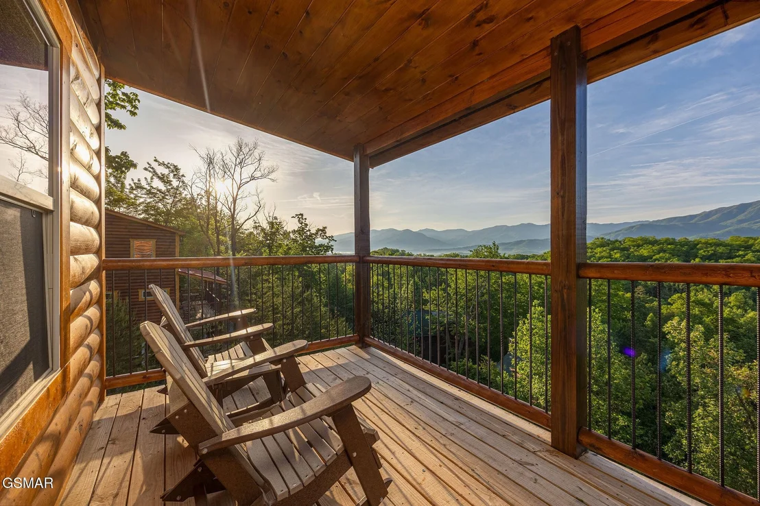 Photo of 2140 E View Drive
