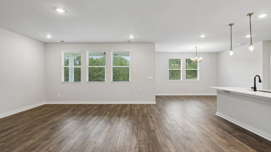 Photo of 341 Harvest Point Blvd