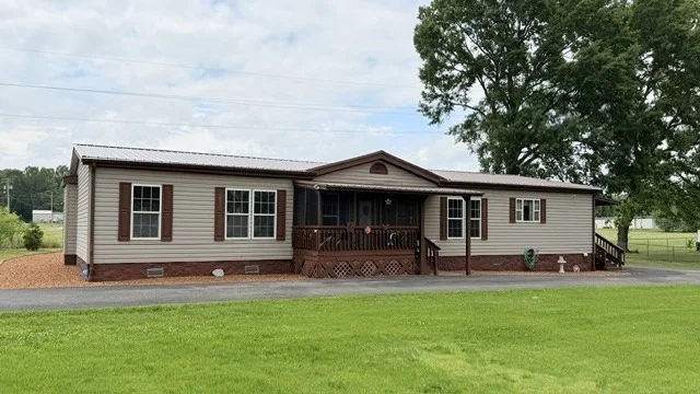 Photo of 182 Running Deer Ln