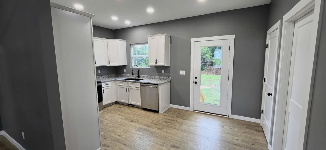 Photo of 104 May St