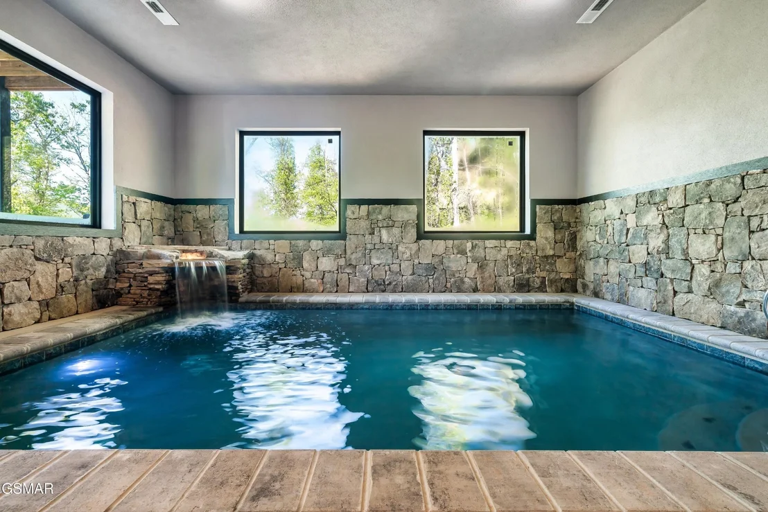 Photo of 2320 Headrick Lead