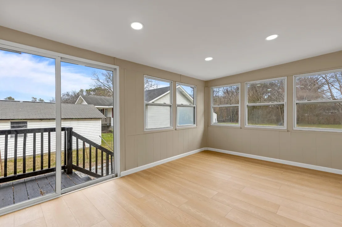 Photo of 1114 Mcbrien Rd