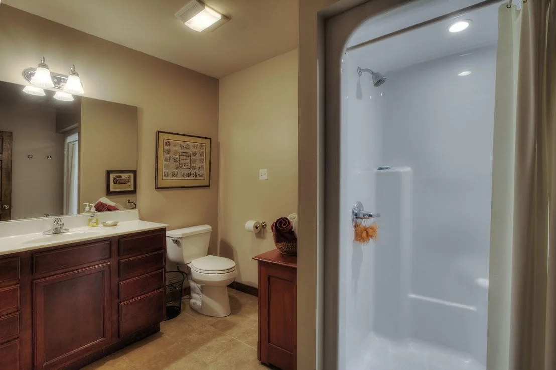 Photo of 121 Greystone Way