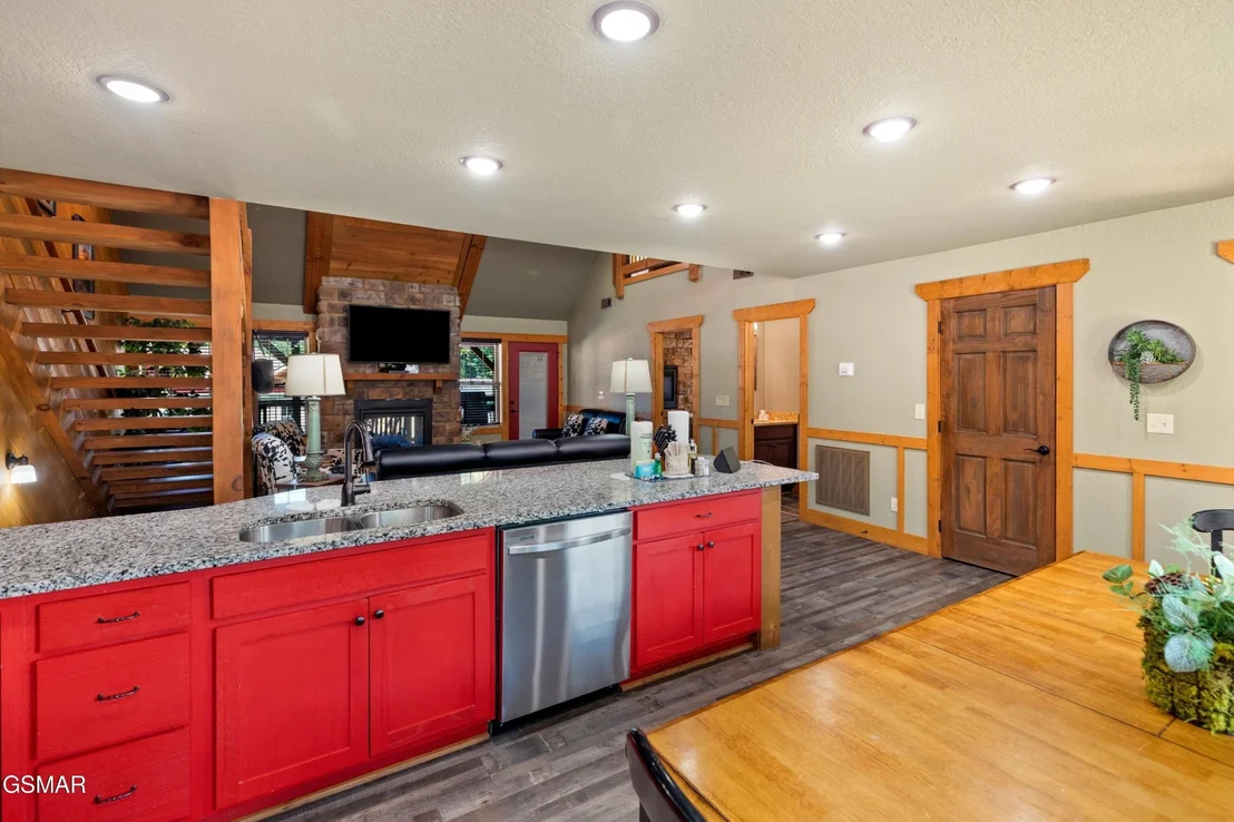 Photo of 810 Blacksmith Way