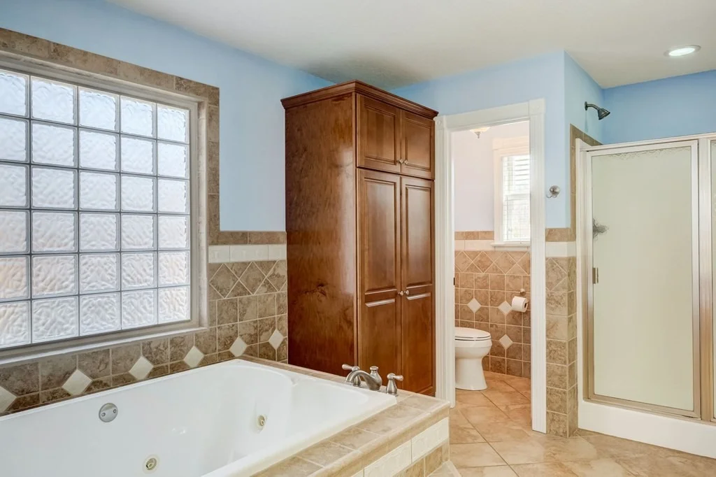 Photo of 1310 Laura Lane