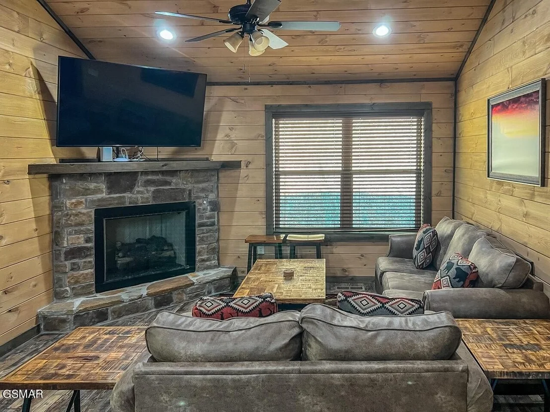 Photo of 2708 Timber Way