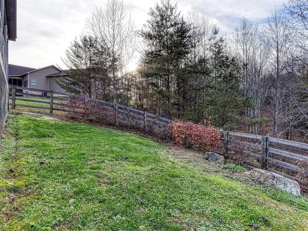 Photo of 3126 Westover Drive