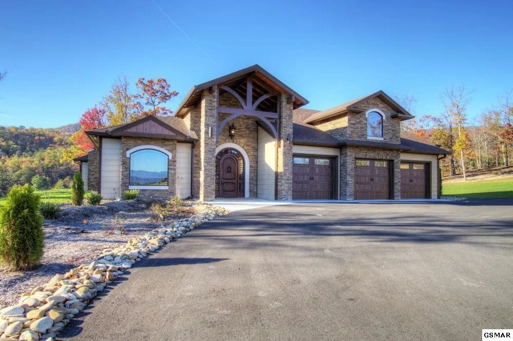 Photo of Unit CUSTOMNEWCONSTRUCTION at 3068 Smoky Bluff Trail