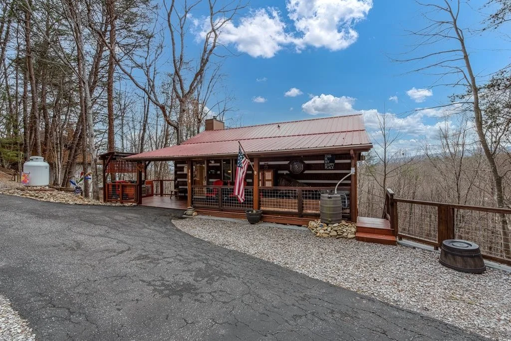 Photo of 1810 Ridgecrest Drive