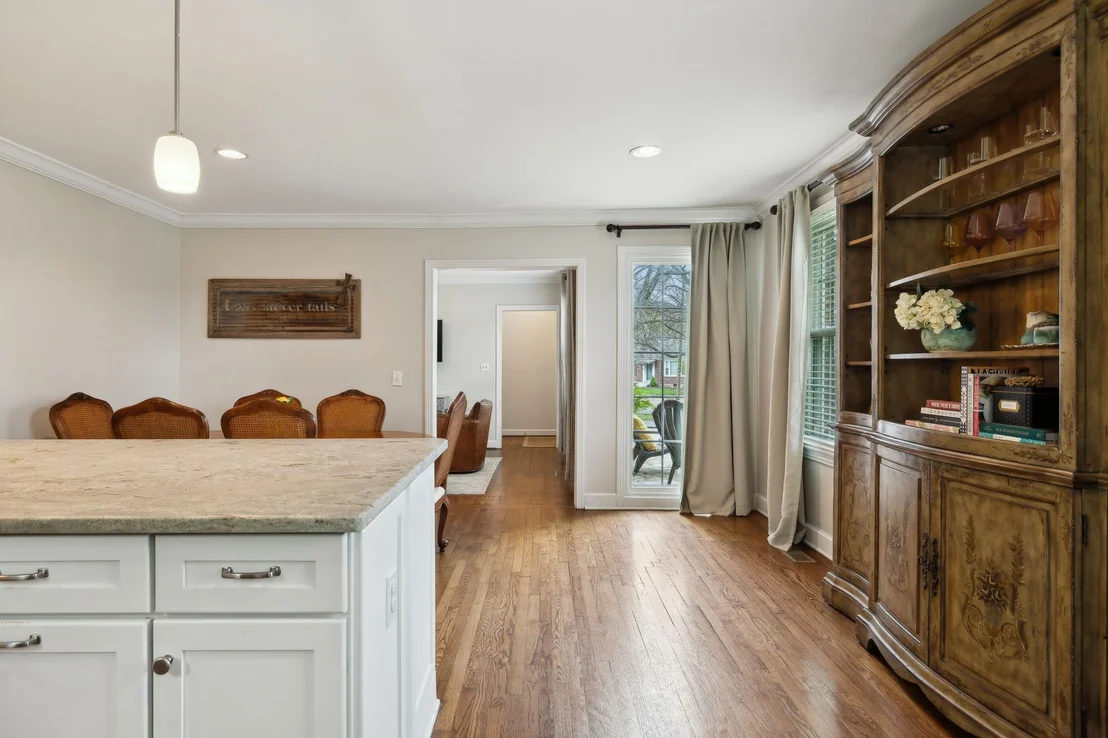 Photo of 5601 Stoneway Trl