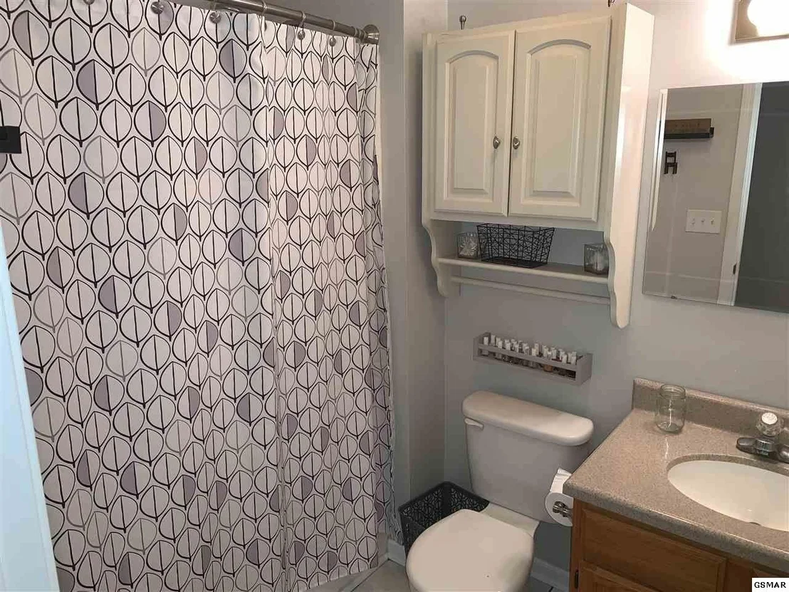 Photo of 673 Ross Drive