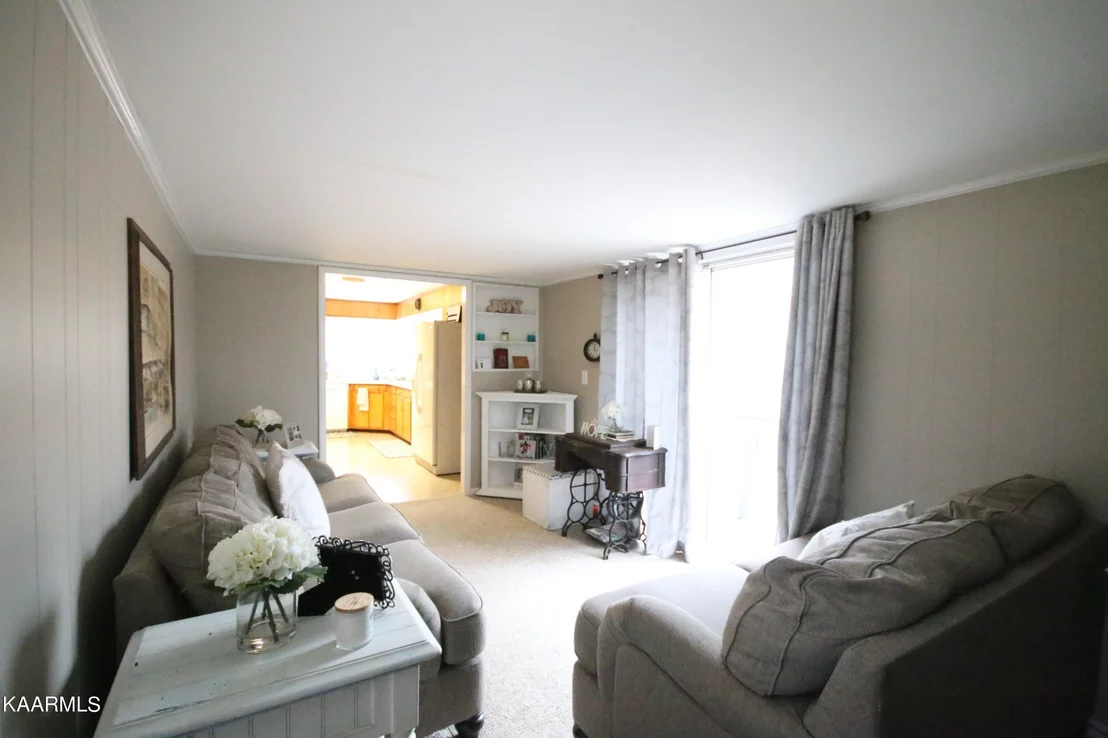 Photo of 8711 Trout Rd