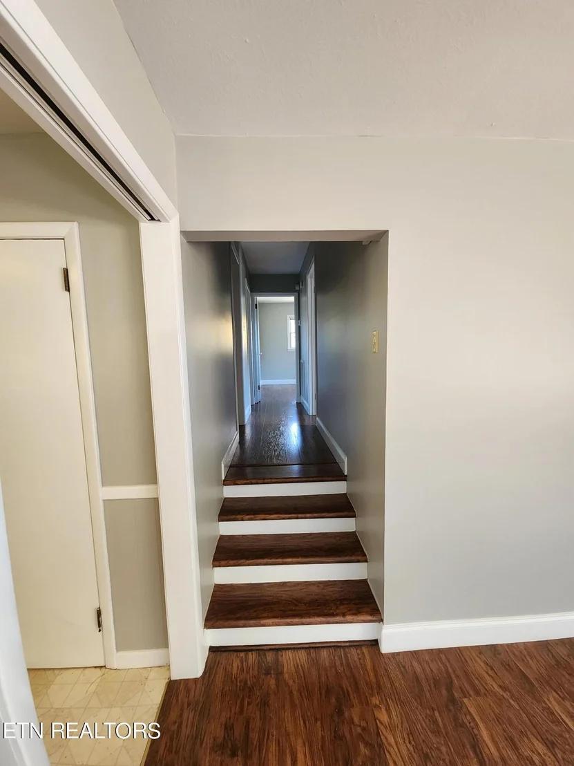 Photo of 156 Hudson Lane