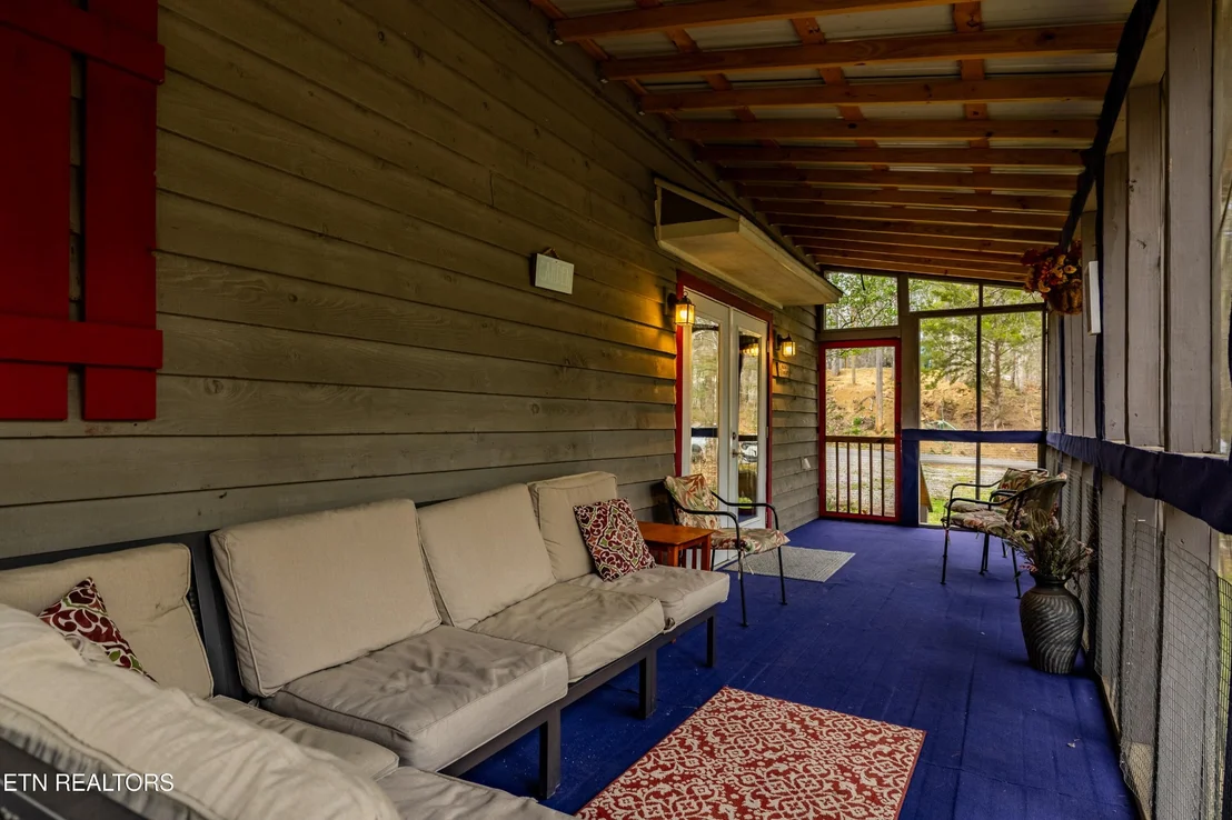 Photo of 516 Clearwater Circle